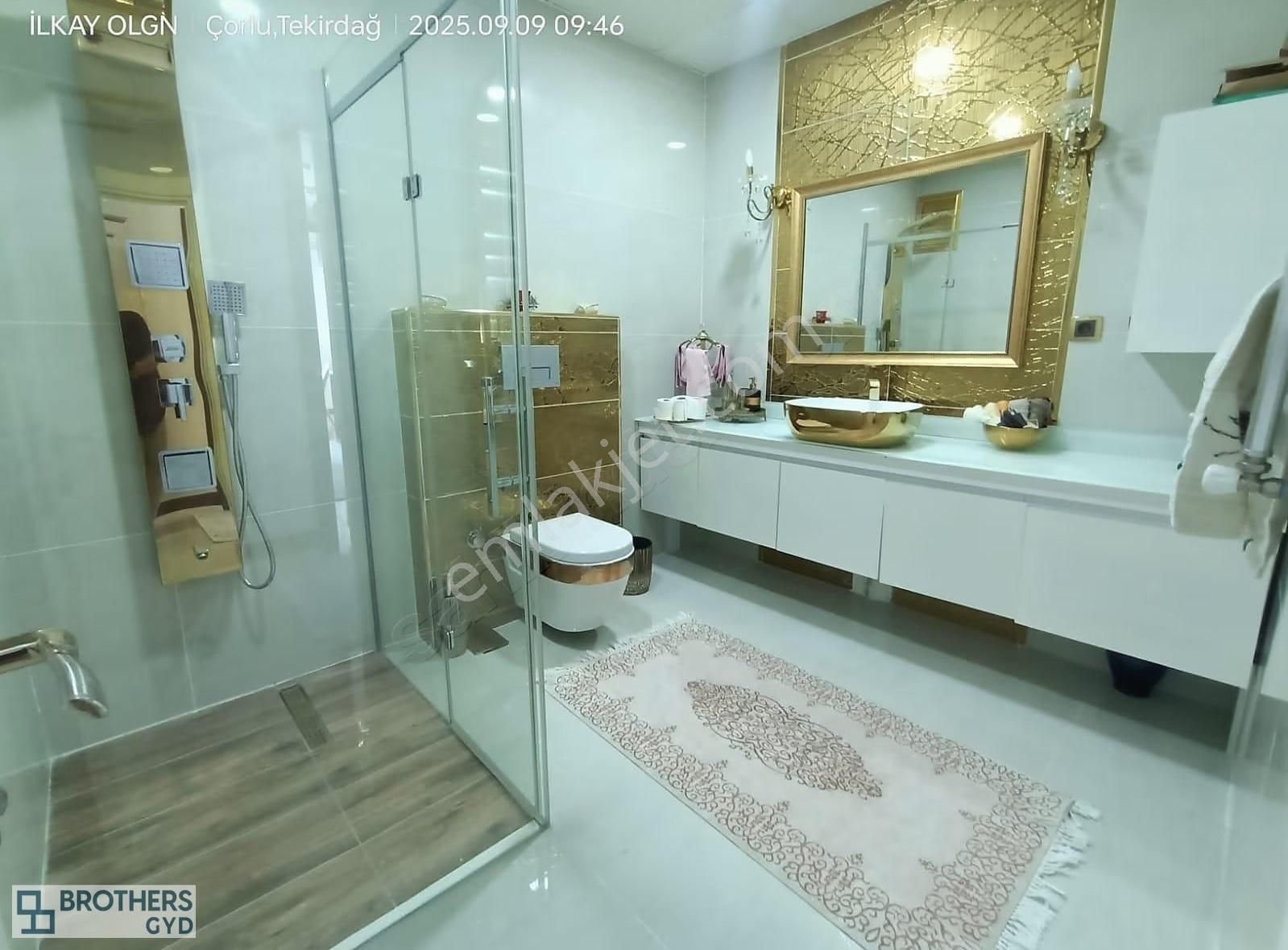 Brothersdan Hürriyet Mah. Havuz Cephe Arakat 175m2 Satılık Daire - Görsel 13