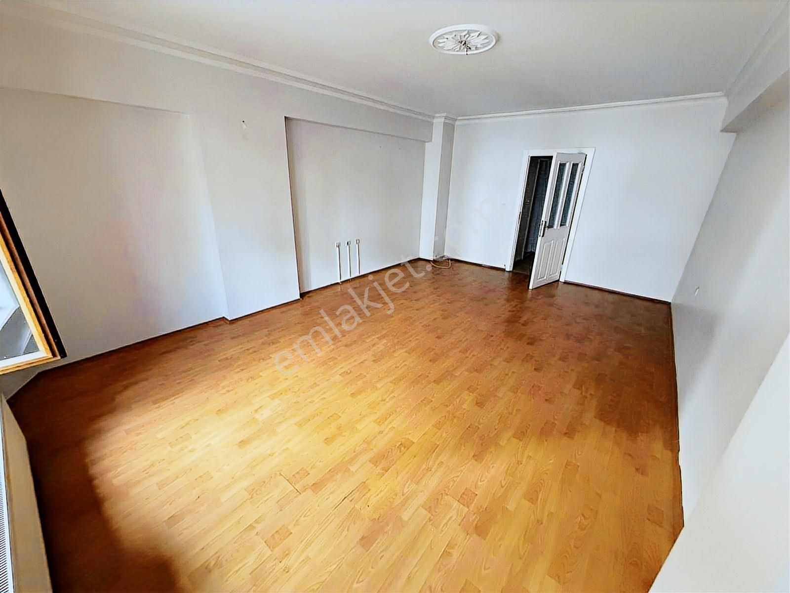 Kanuni Mahallesin'de Emsallerinin Altında Yapılı 3+1 Kupon Daire - Görsel 3