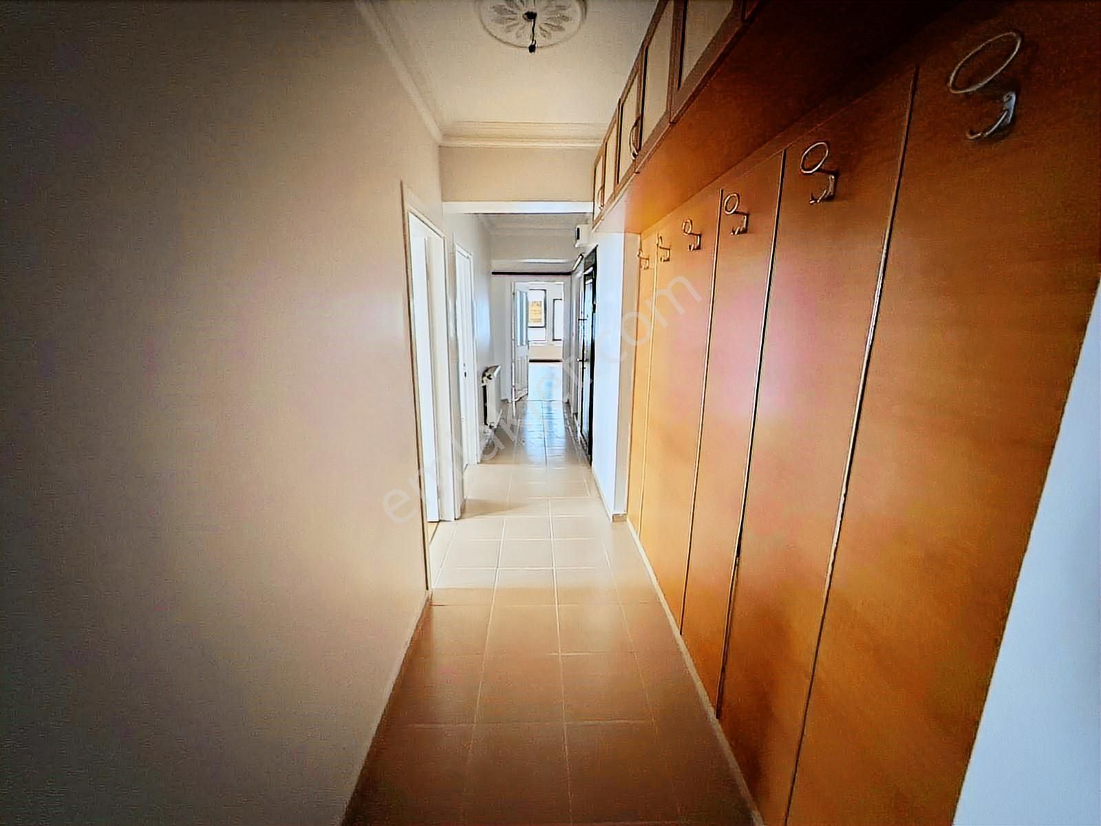 Kanuni Mahallesin'de Emsallerinin Altında Yapılı 3+1 Kupon Daire - Görsel 23