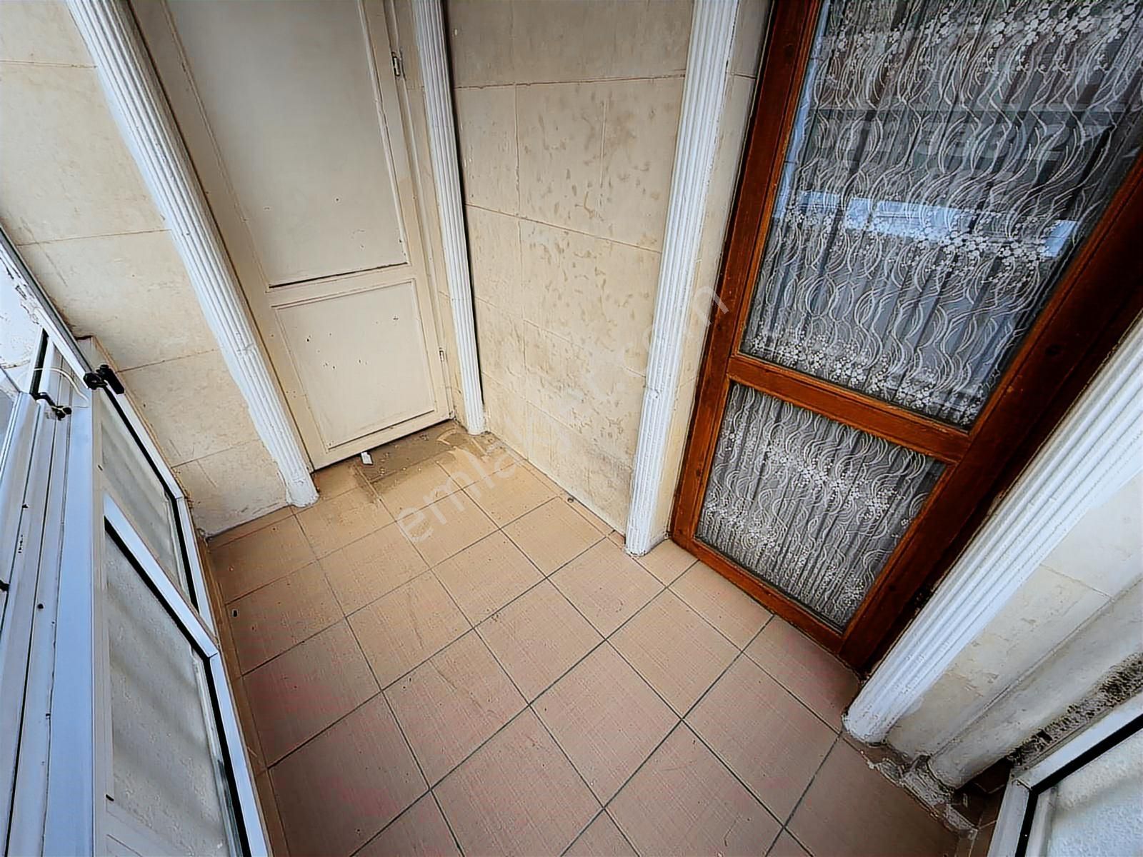 Kanuni Mahallesin'de Emsallerinin Altında Yapılı 3+1 Kupon Daire - Görsel 21