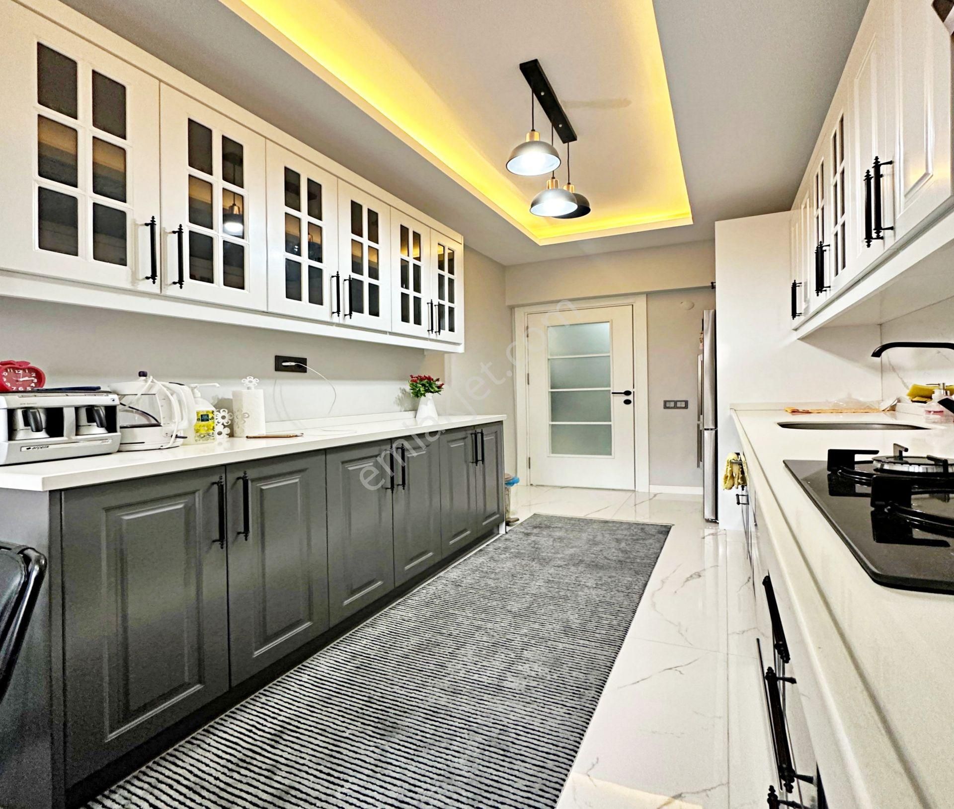 Barış Mahallesi Metrobüse Yakın Kat Mülkiyetli 3+1 Satılık Daire - Görsel 5