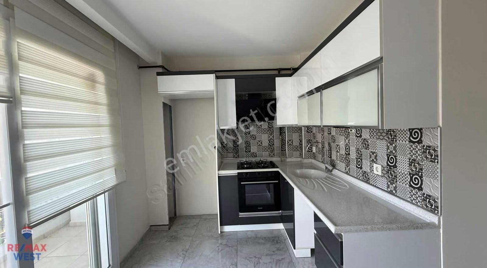 Karşıyaka Şemikler Mavi Şehir İzban Yakını 2 Banyolu Kiralık 2+1 - Görsel 35