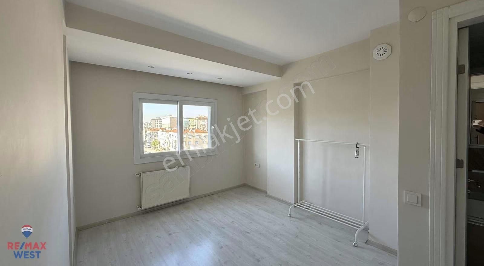 Karşıyaka Şemikler Mavi Şehir İzban Yakını 2 Banyolu Kiralık 2+1 - Görsel 14