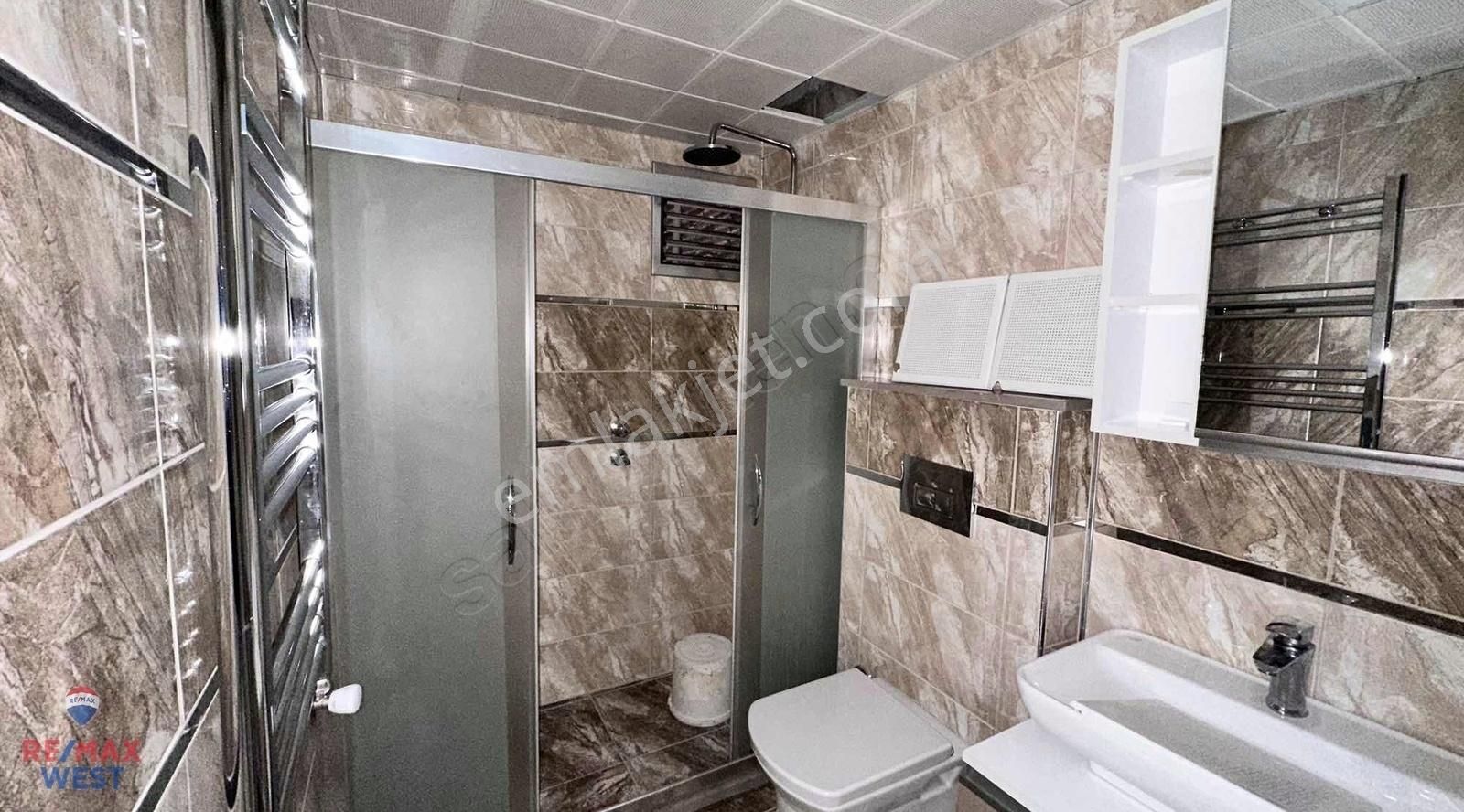 Karşıyaka Şemikler Mavi Şehir İzban Yakını 2 Banyolu Kiralık 2+1 - Görsel 4