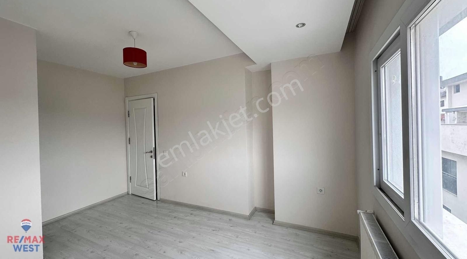 Karşıyaka Şemikler Mavi Şehir İzban Yakını 2 Banyolu Kiralık 2+1 - Görsel 16