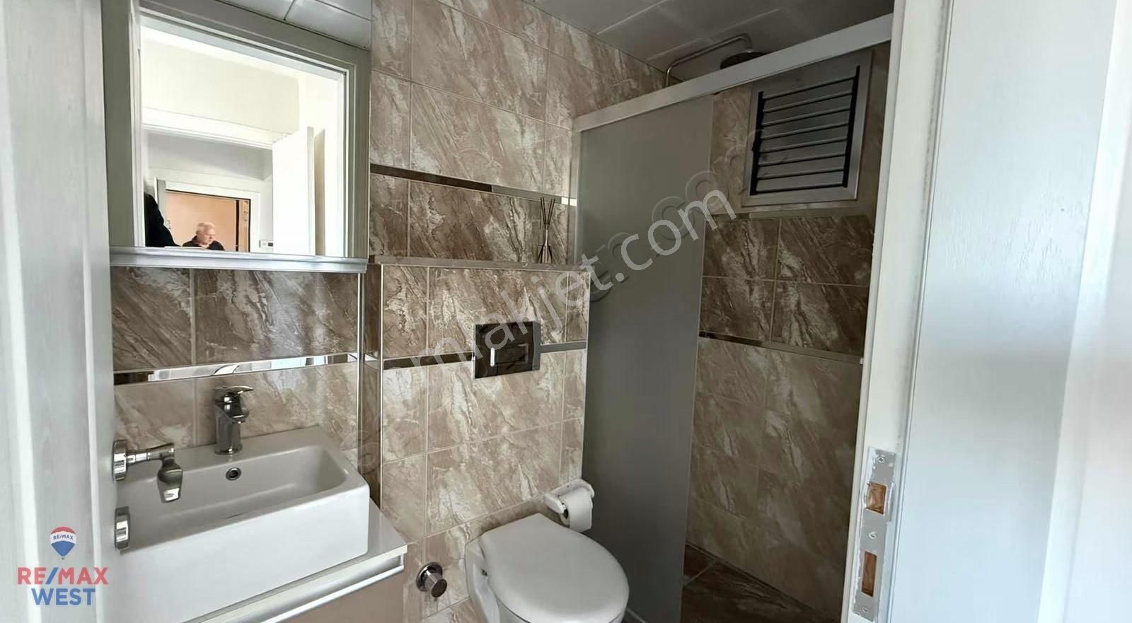 Karşıyaka Şemikler Mavi Şehir İzban Yakını 2 Banyolu Kiralık 2+1 - Görsel 33
