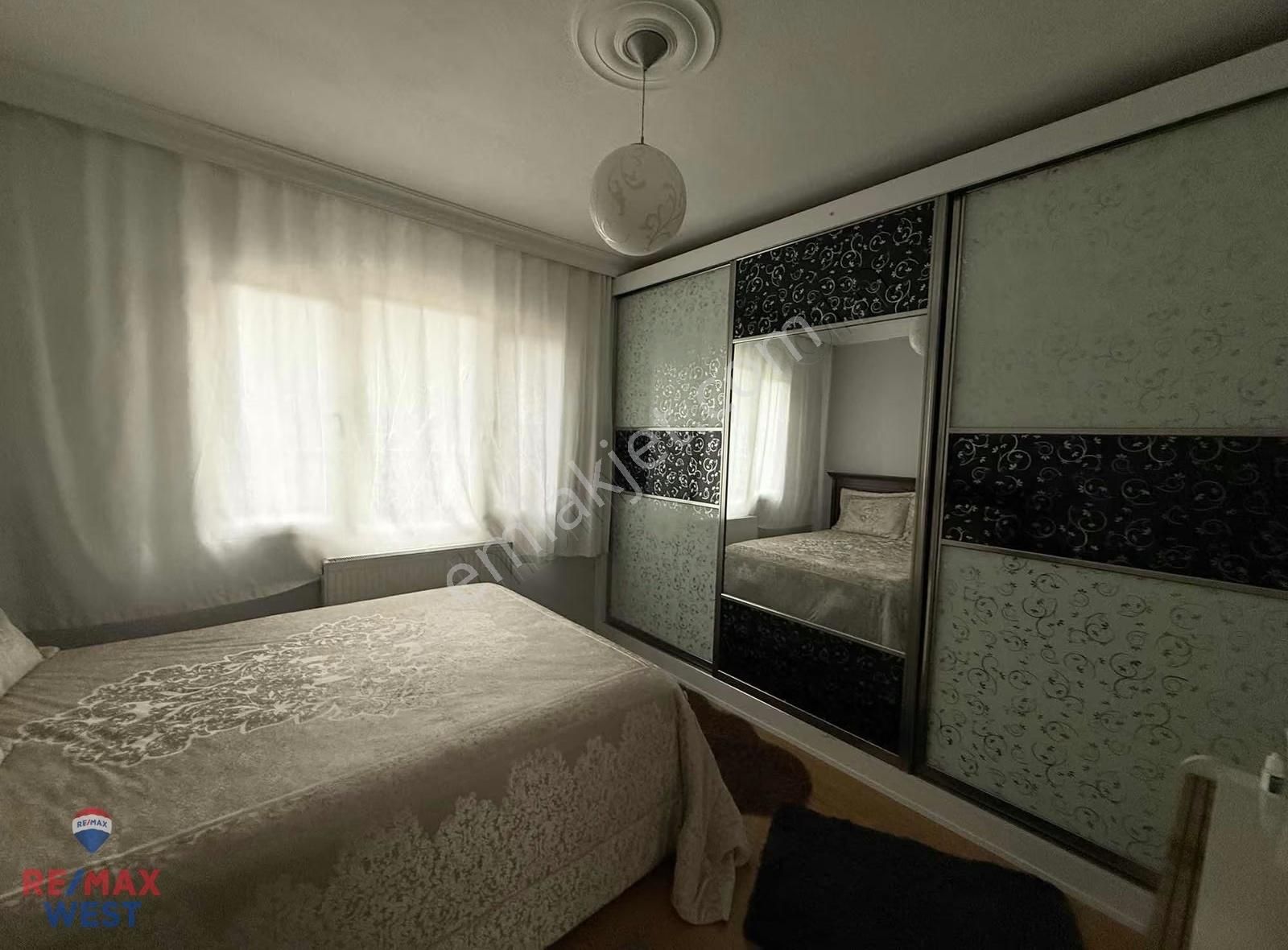 Bornova Koşukavak Ta Ful Tadilatlı 3+1 Daire - Görsel 27