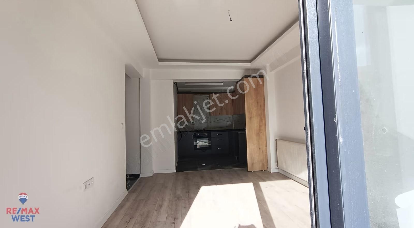 Karşıyaka Alaybey 0 Yeni Binada Ön Cephe 2+1 Kiralık Daire - Görsel 25