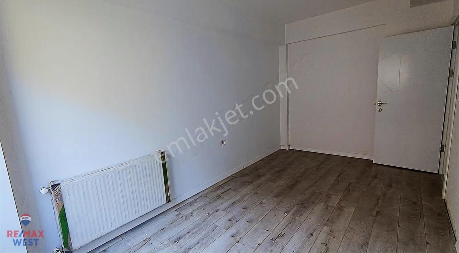 Karşıyaka Alaybey 0 Yeni Binada Ön Cephe 2+1 Kiralık Daire - Görsel 20