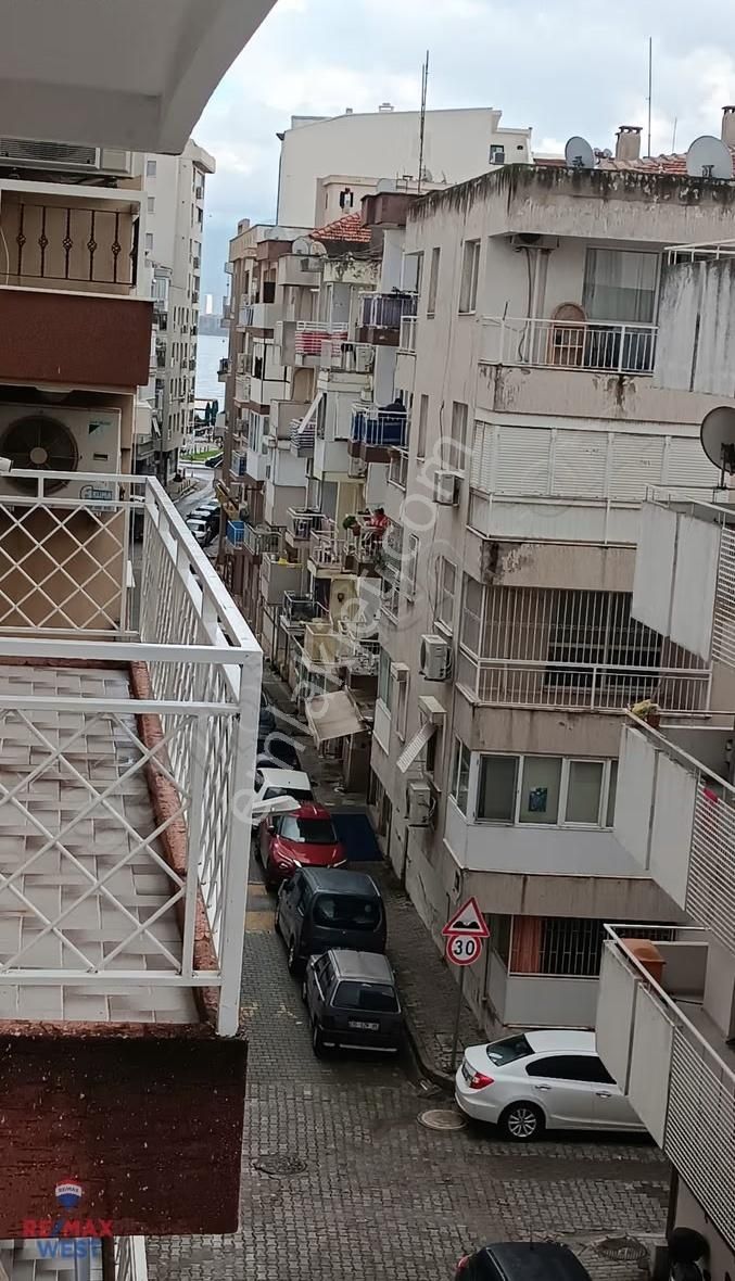 Karşıyaka Alaybey 0 Yeni Binada Ön Cephe 2+1 Kiralık Daire - Görsel 26