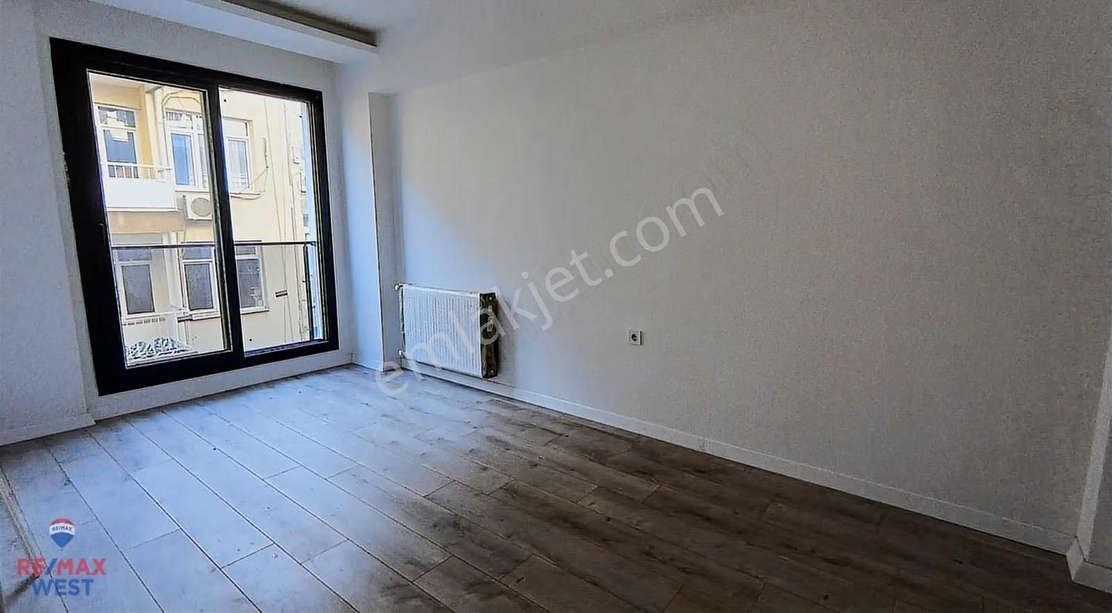 Karşıyaka Alaybey 0 Yeni Binada Ön Cephe 2+1 Kiralık Daire - Görsel 15