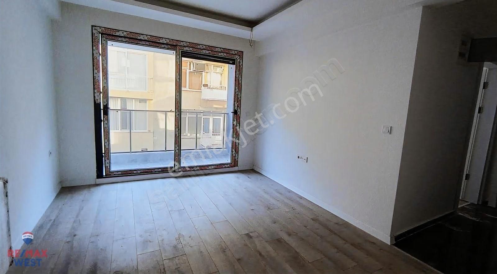 Karşıyaka Alaybey 0 Yeni Binada Ön Cephe 2+1 Kiralık Daire - Görsel 31
