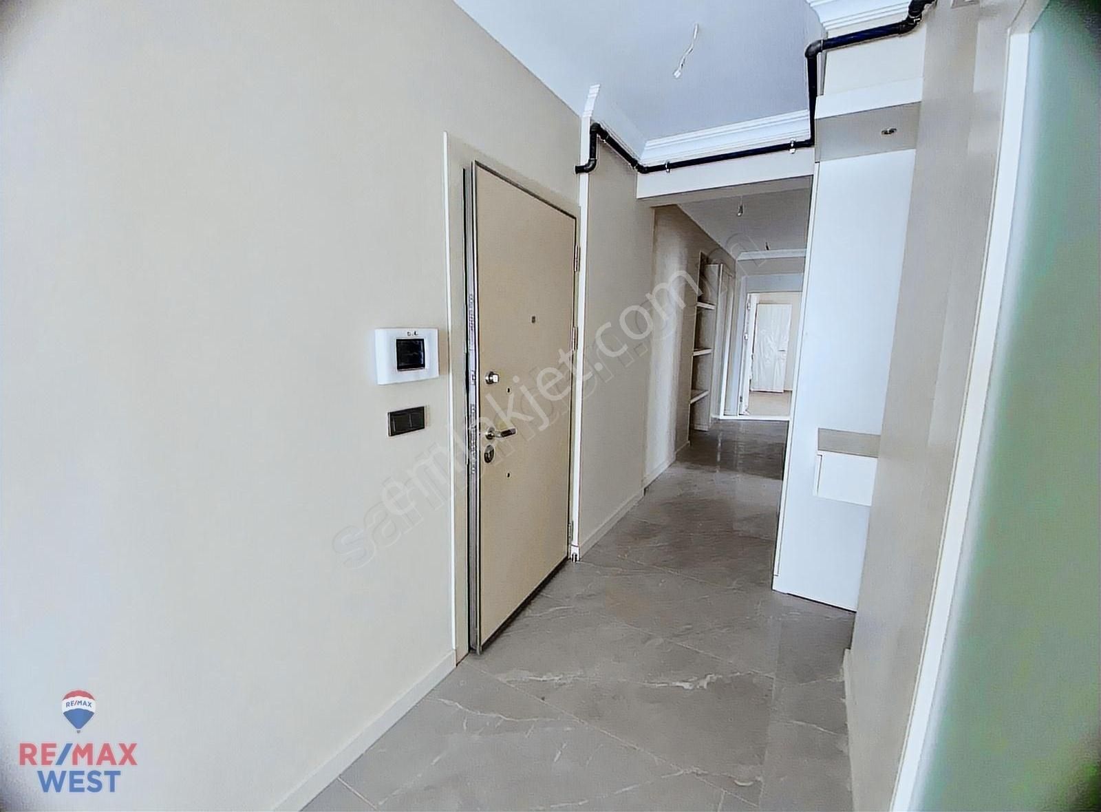 Çiğli Has Evler'de Kiralık 2+1 Daire - Görsel 9