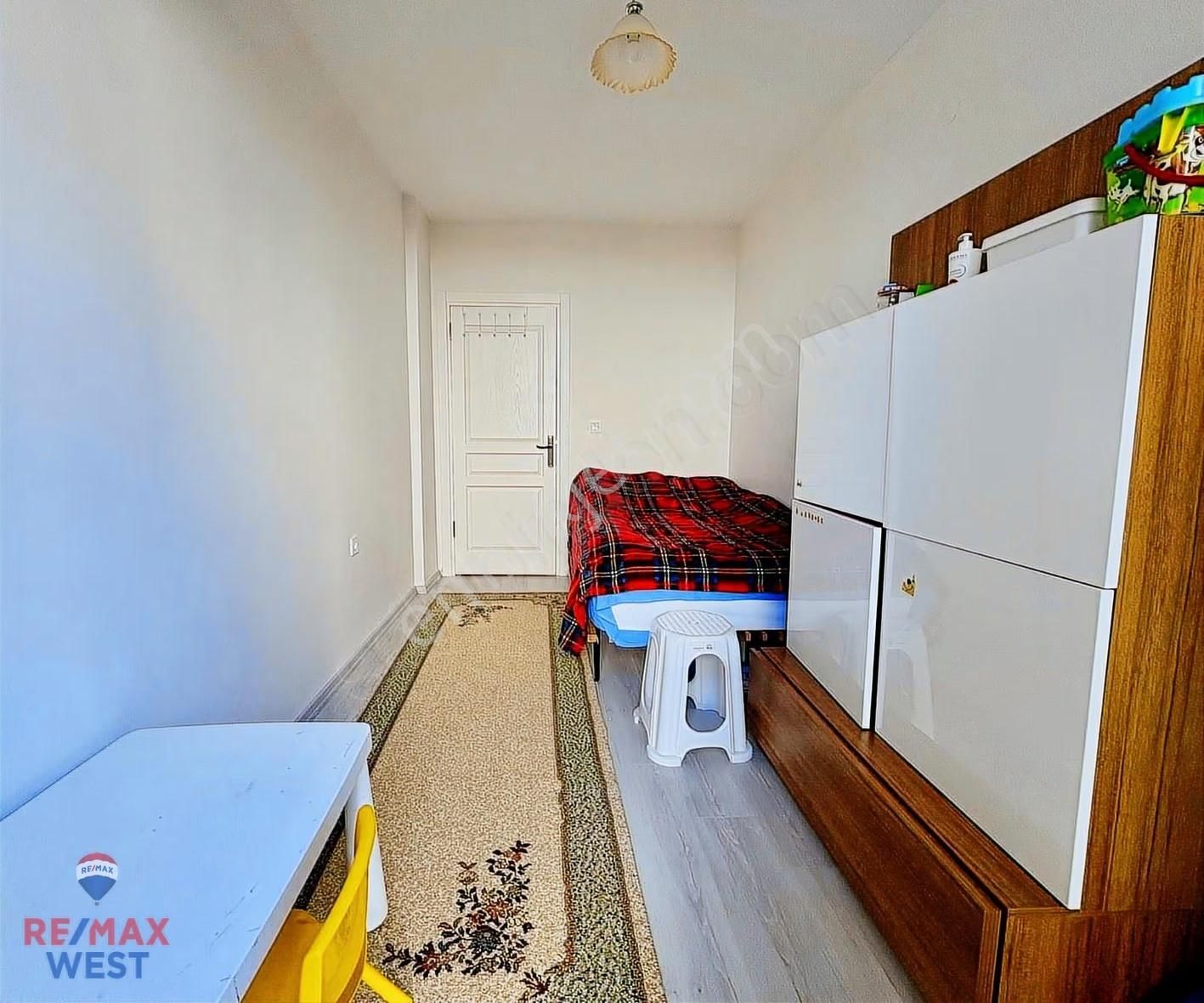 Seferihisarda 2+1 Özel Bahçeli Satılık Daire - Görsel 12