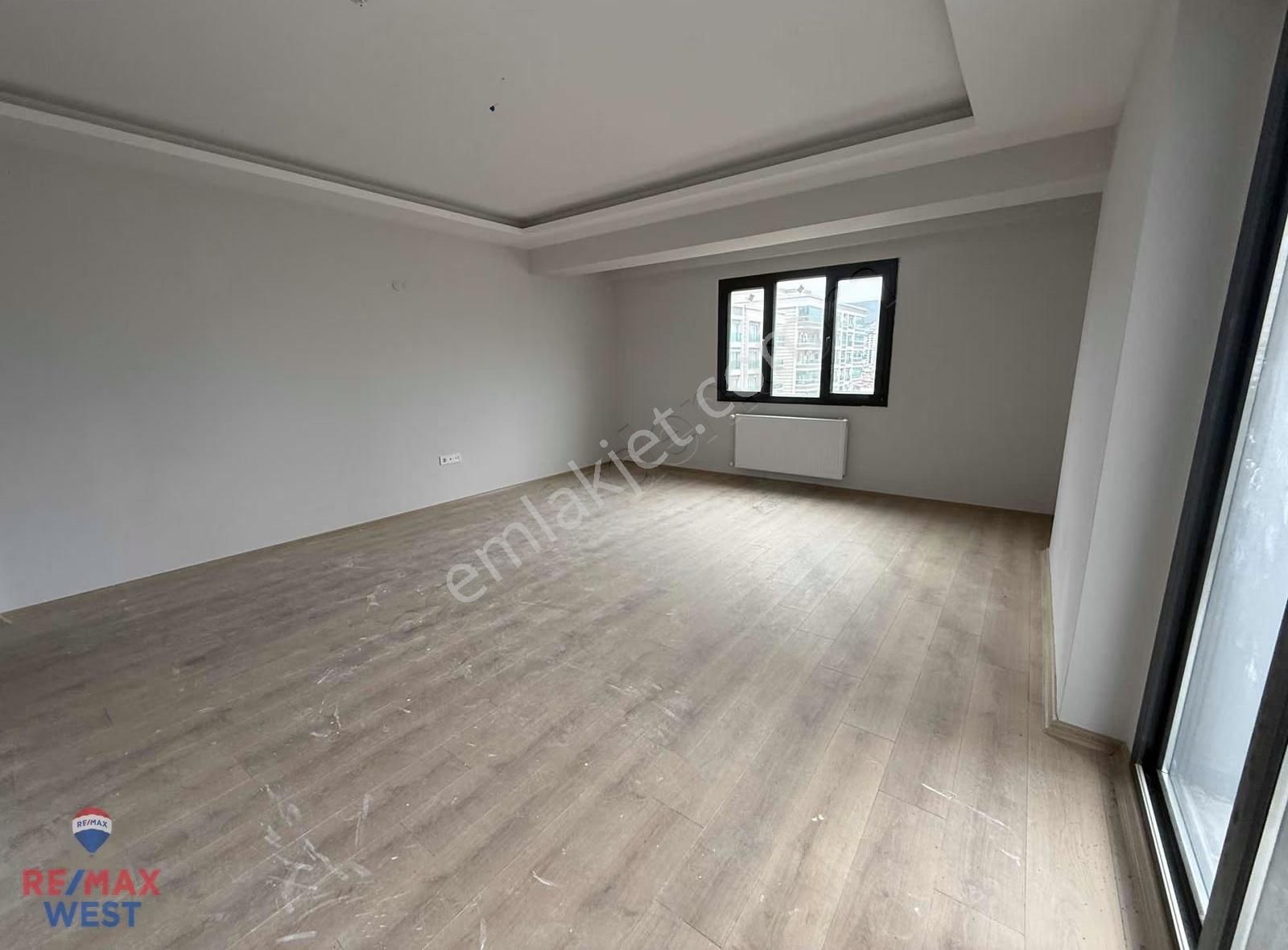 Çamdibi Tuval Yapıda Satılık 3+1 Daire - Görsel 20