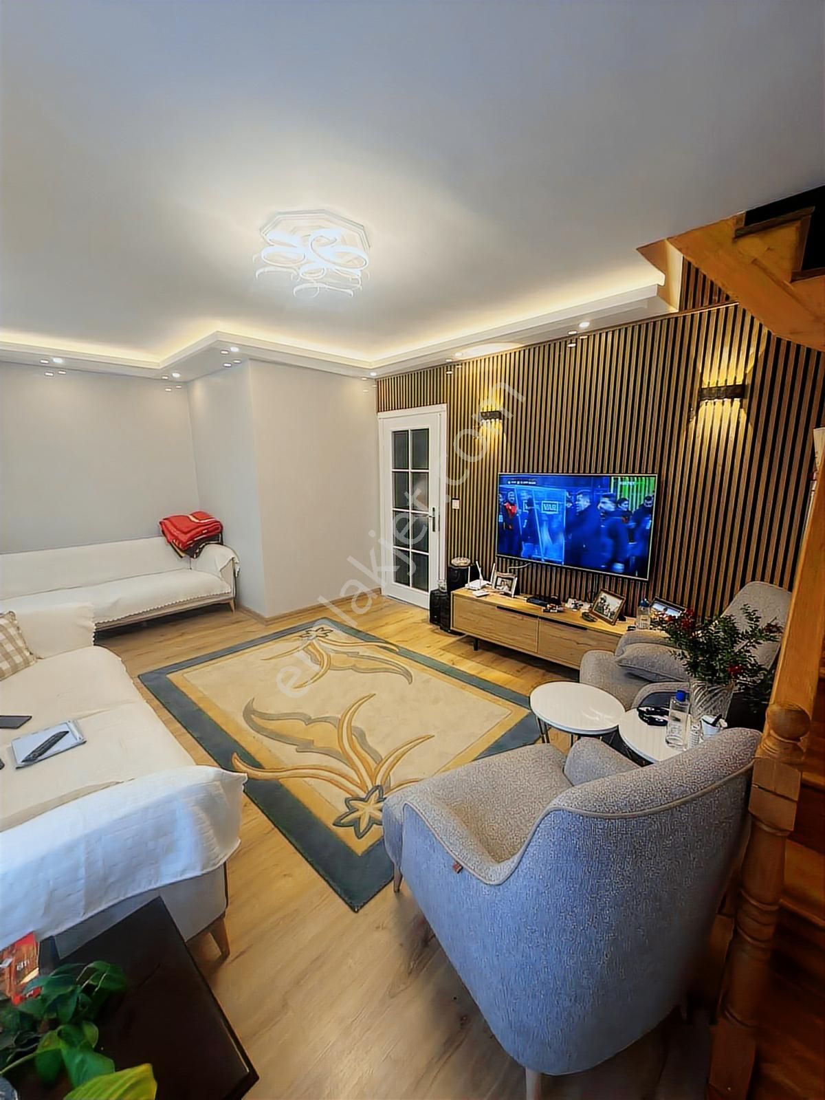 4.levent Çeliktepe Mahallesinde 3+1 110m2 Satılık Dubleks Daire