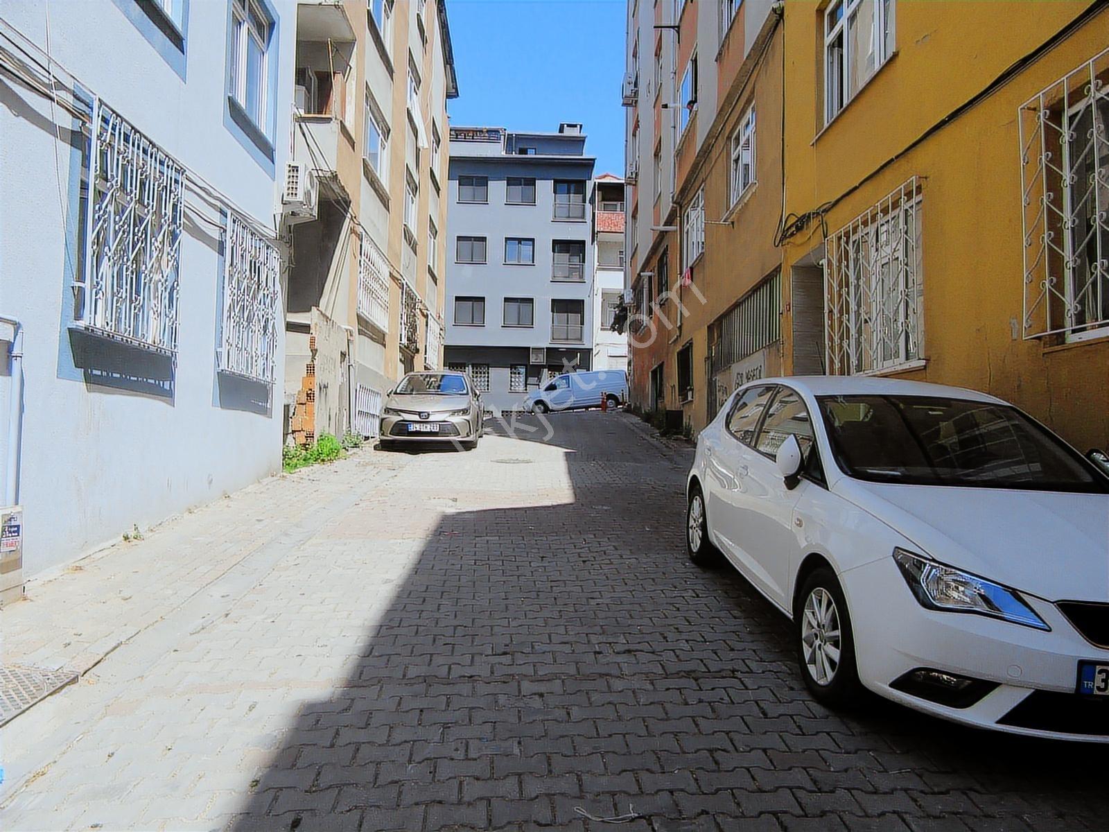 4.levent Çeliktepe Mahallesinde 3+1 125m2 Satılık Dubleks Daire - Görsel 20