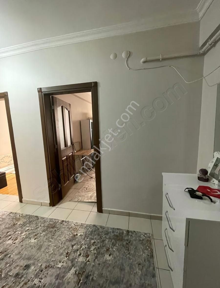 Akhüyük Sitesinde Arakat Acill Satılık Daire - Görsel 8