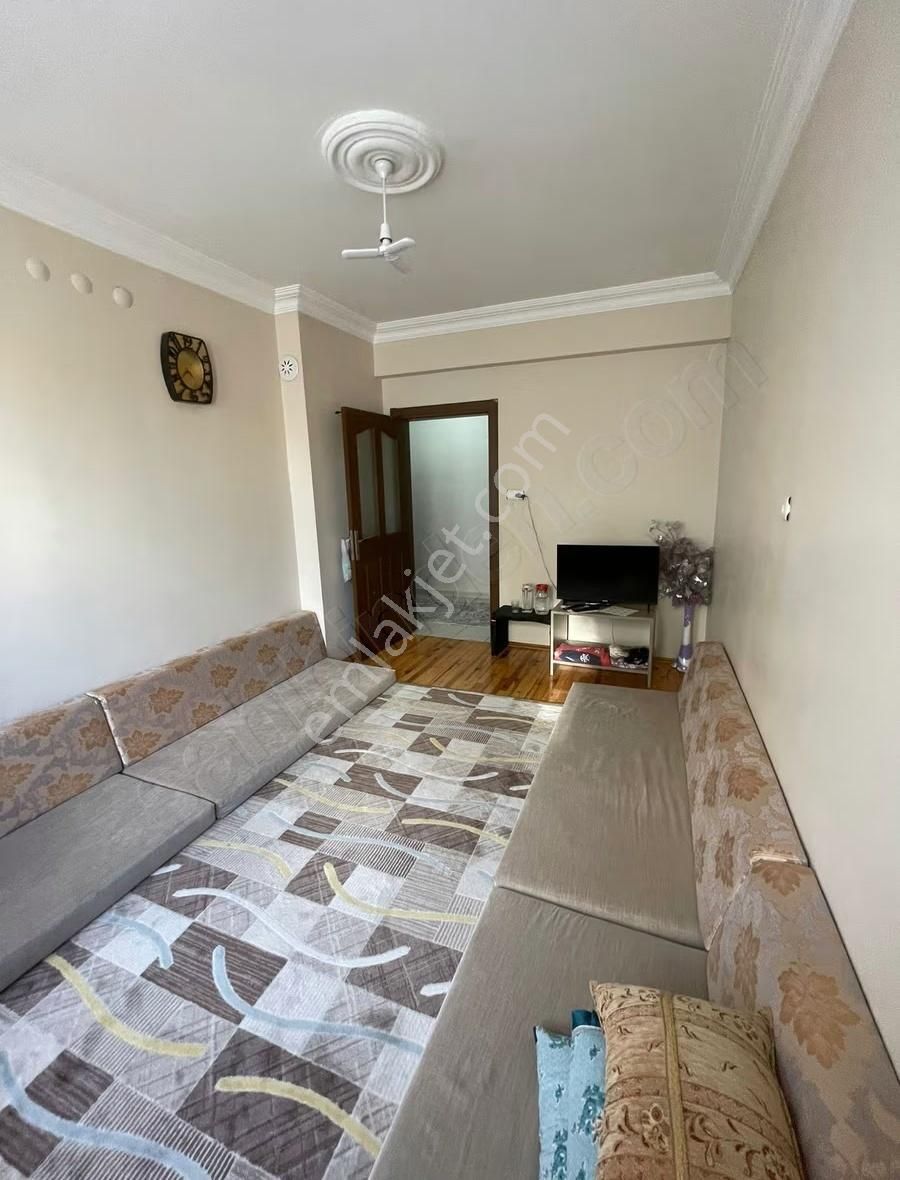 Akhüyük Sitesinde Arakat Acill Satılık Daire - Görsel 6