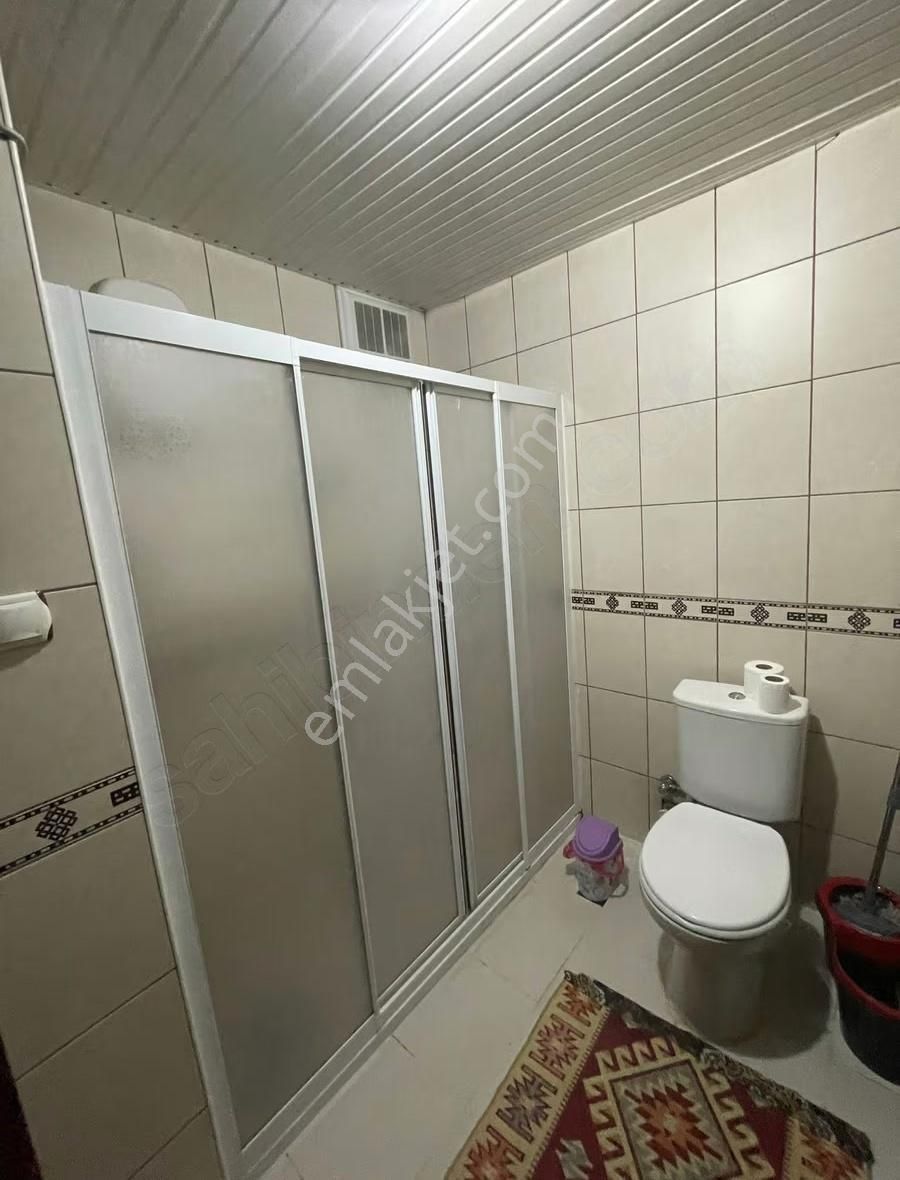 Akhüyük Sitesinde Arakat Acill Satılık Daire - Görsel 4