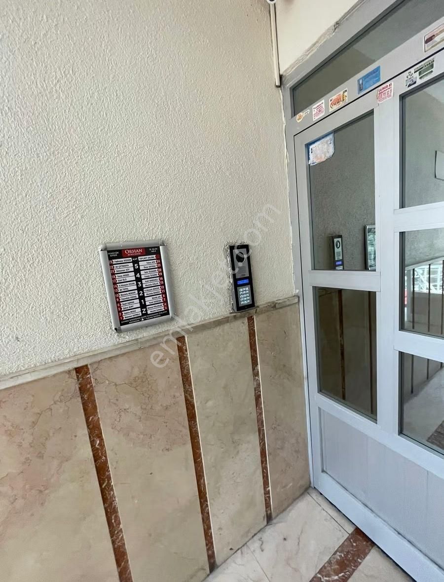 Akhüyük Sitesinde Arakat Acill Satılık Daire - Görsel 18