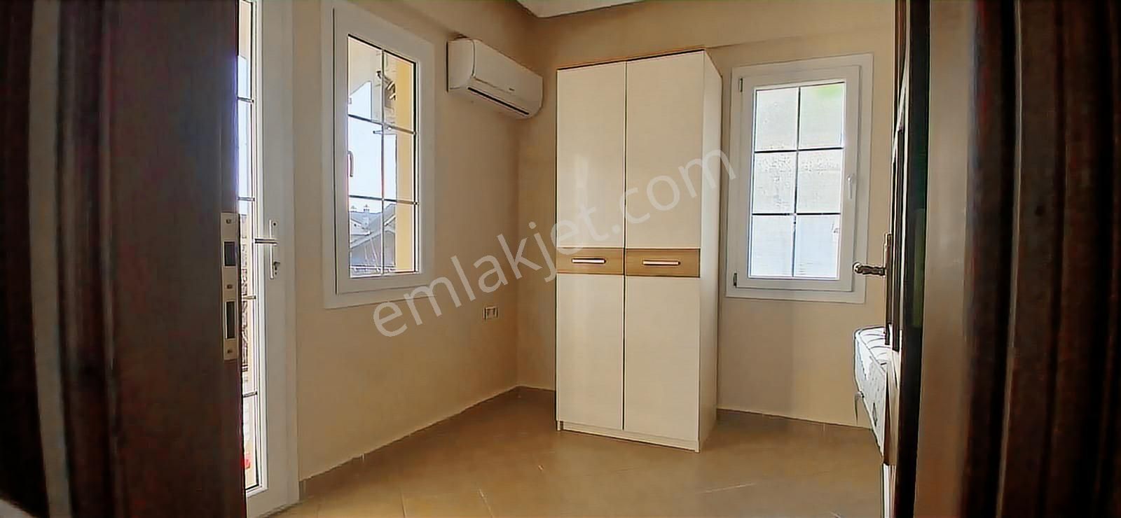 Stoptan Foça Barış Manço Bulvarında 3+1 Dubleks Daire - Görsel 6