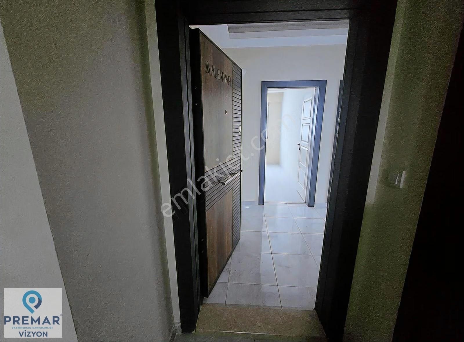 Kiralık Yeni Daire Anayol Üstü Geniş Mutfak 3+1 Katta 2 Daire - Görsel 7