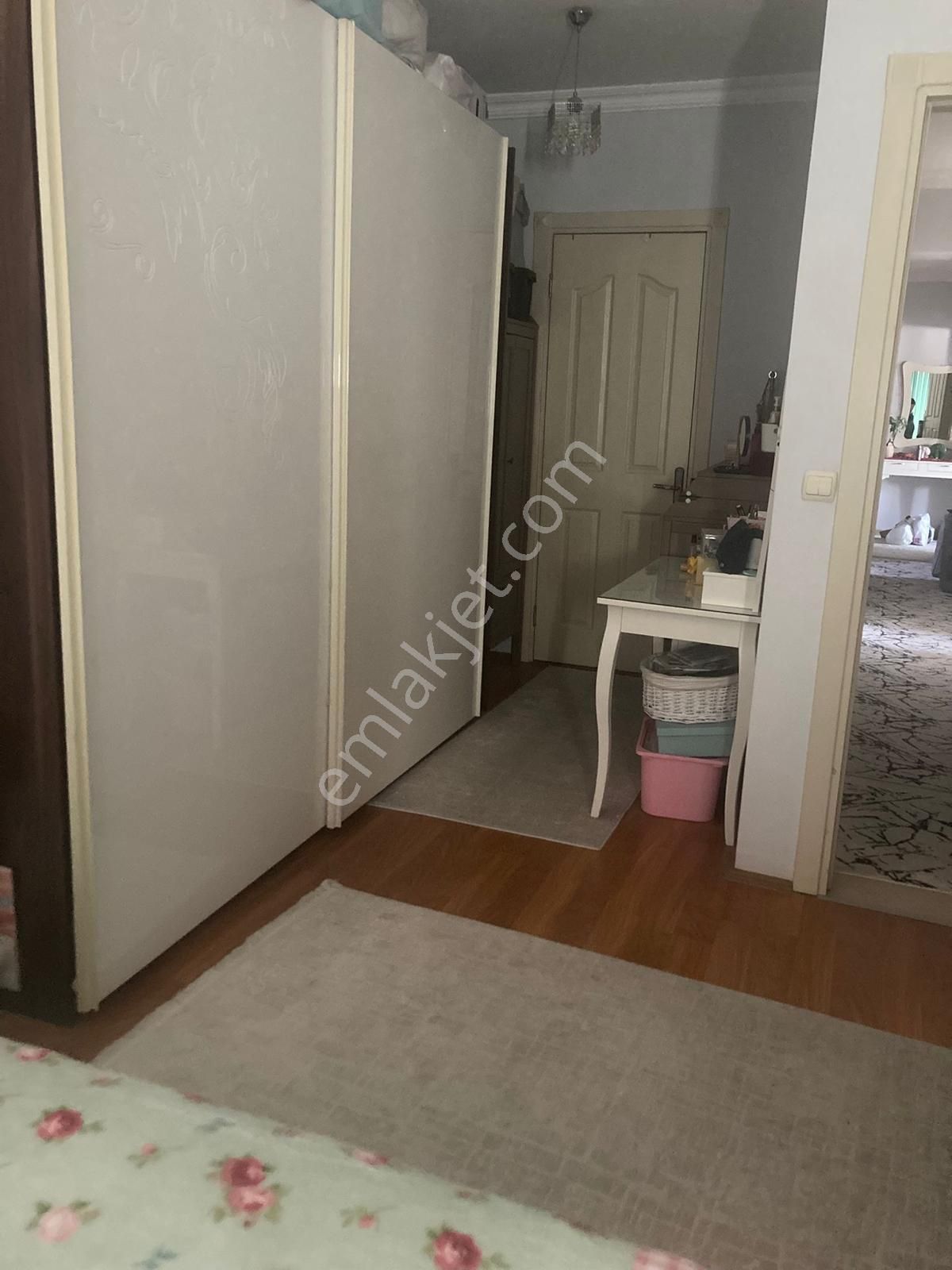 İzmir Bornova Yeşilova Atıf Bey 2 Sitesinde Satılık 3+1 Daire - Görsel 25