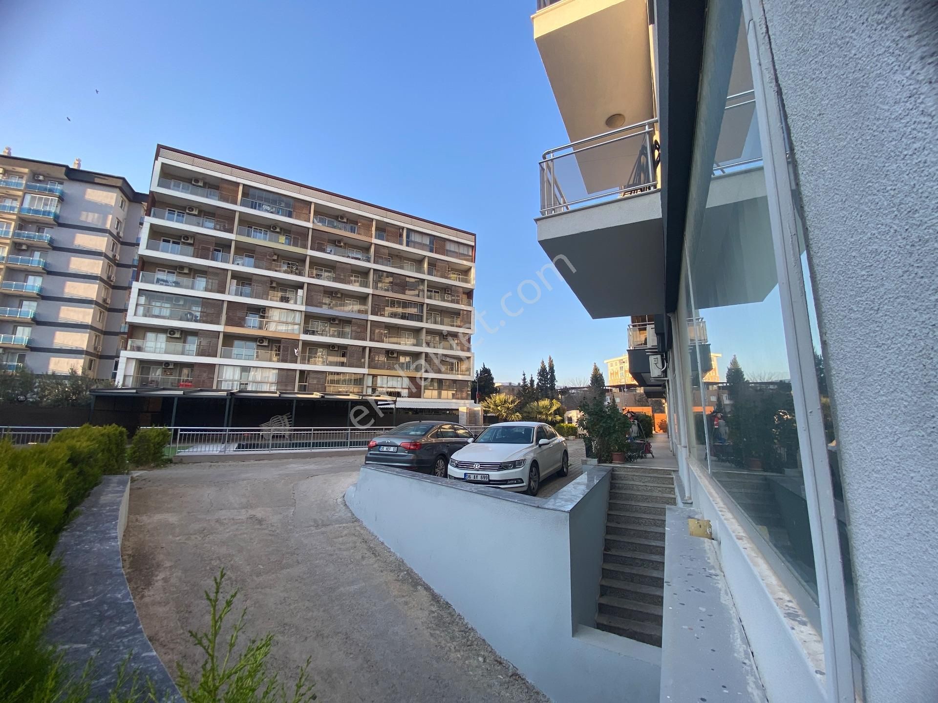 İzmir Bornova Yeşilova Atıf Bey 2 Sitesinde Satılık 3+1 Daire - Görsel 32