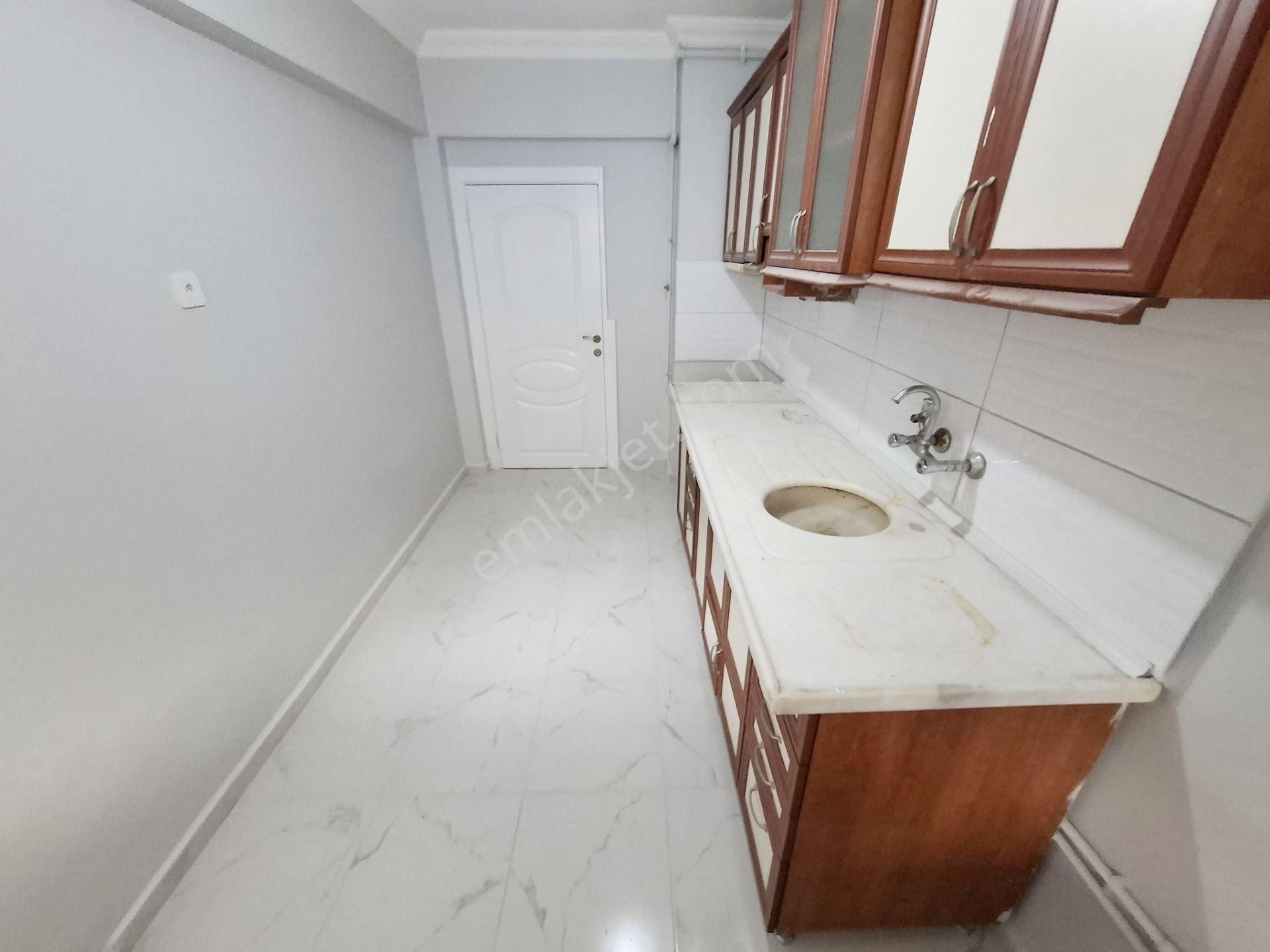 Gata & Şehir Has. Yakını 2+1 Masrafsız Balkonlu Bahçe Katı - Görsel 10