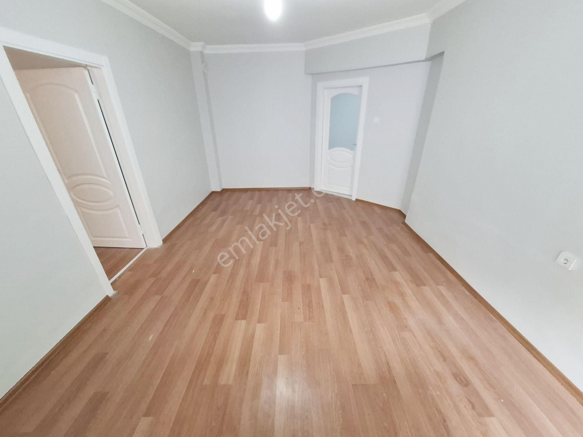 Gata & Şehir Has. Yakını 2+1 Masrafsız Balkonlu Bahçe Katı - Görsel 5