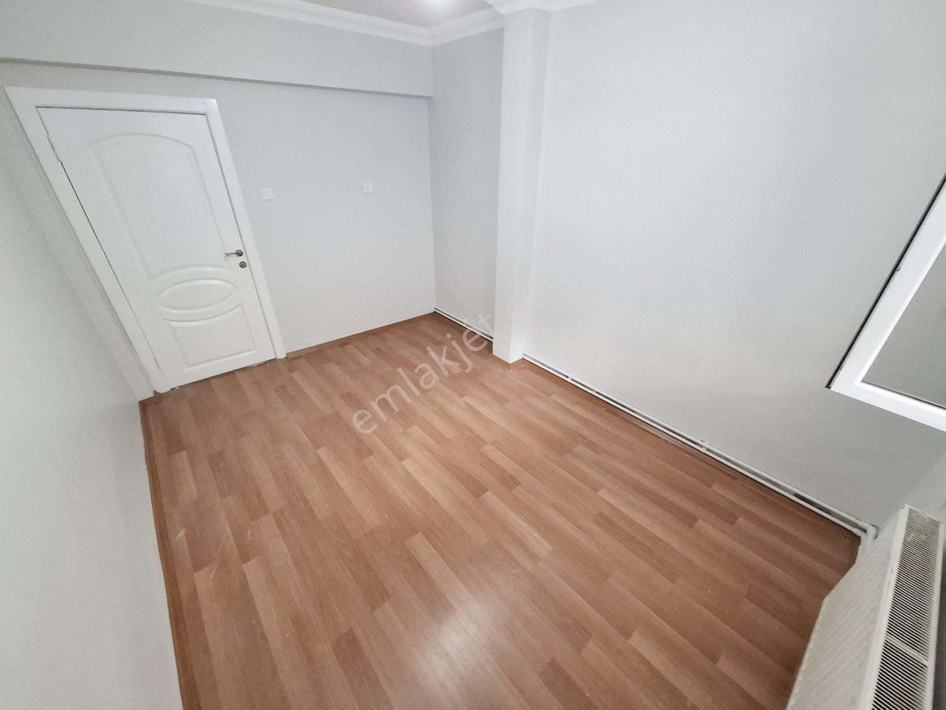 Gata & Şehir Has. Yakını 2+1 Masrafsız Balkonlu Bahçe Katı - Görsel 19