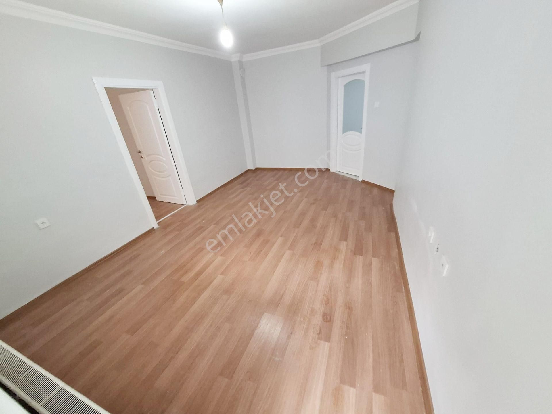 Gata & Şehir Has. Yakını 2+1 Masrafsız Balkonlu Bahçe Katı - Görsel 6