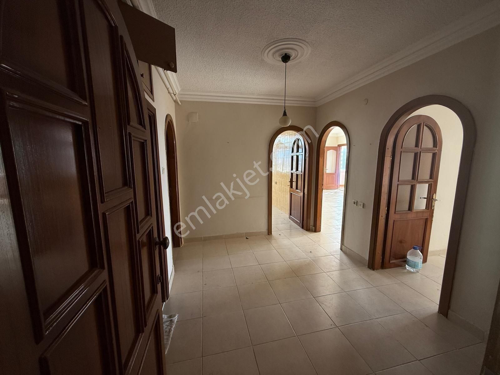 Adana'nın Kalbi Turgut Özalda Doğalgazlı Blv Üzeri Kiralık Daire - Görsel 2