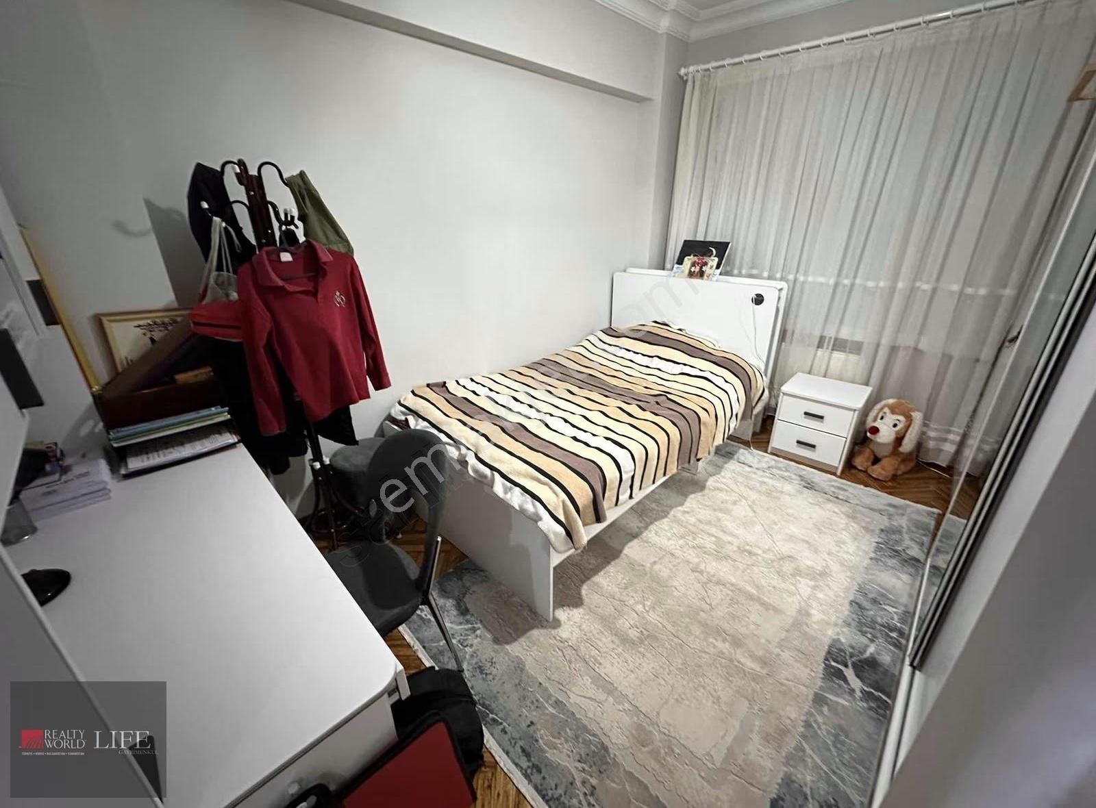 Rw Lıfe // Sümer Mahallesi Sümer Park Bölgesi Ara Kat Lüks 3+1 - Görsel 5