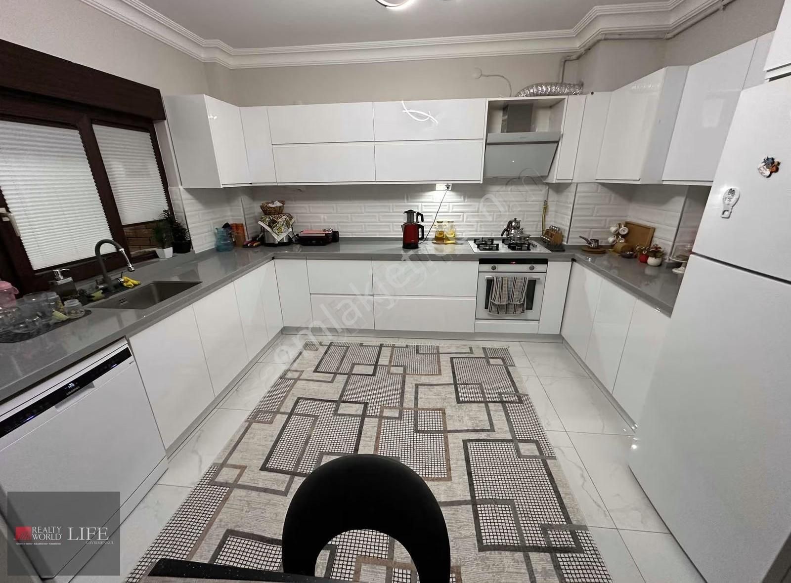 Rw Lıfe // Sümer Mahallesi Sümer Park Bölgesi Ara Kat Lüks 3+1 - Görsel 13