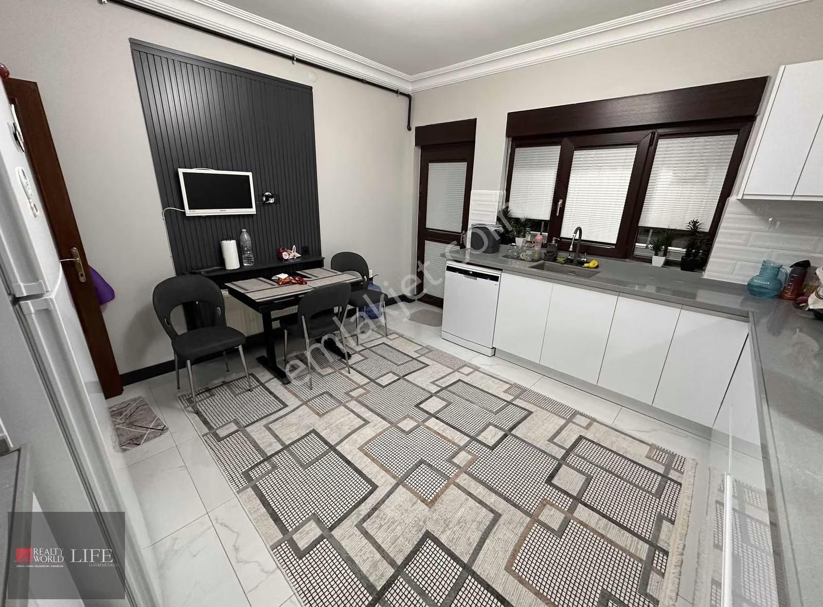 Rw Lıfe // Sümer Mahallesi Sümer Park Bölgesi Ara Kat Lüks 3+1 - Görsel 33