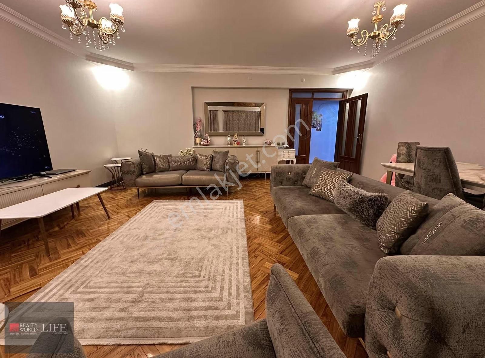 Rw Lıfe // Sümer Mahallesi Sümer Park Bölgesi Ara Kat Lüks 3+1 - Görsel 6