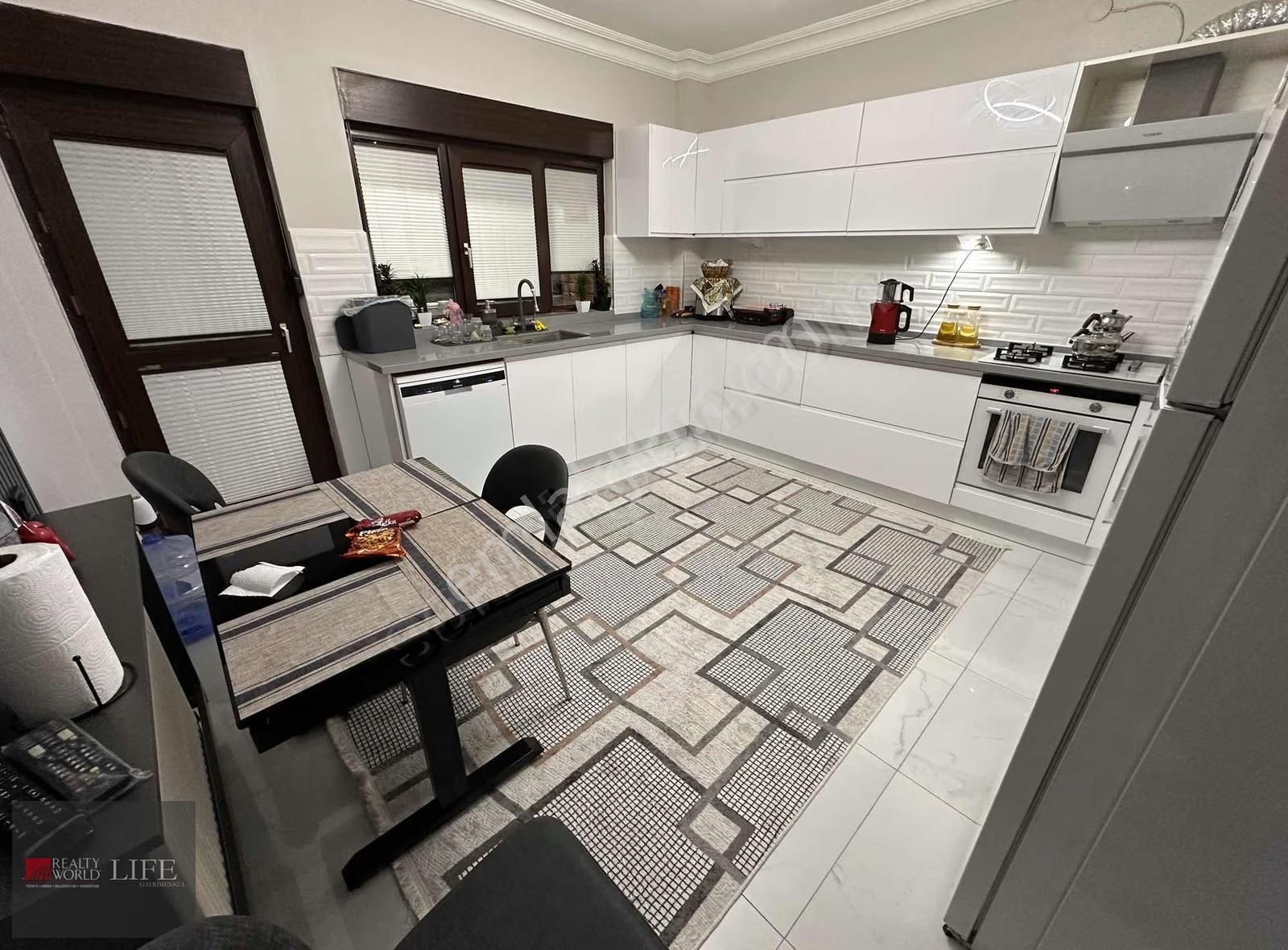 Rw Lıfe // Sümer Mahallesi Sümer Park Bölgesi Ara Kat Lüks 3+1 - Görsel 21