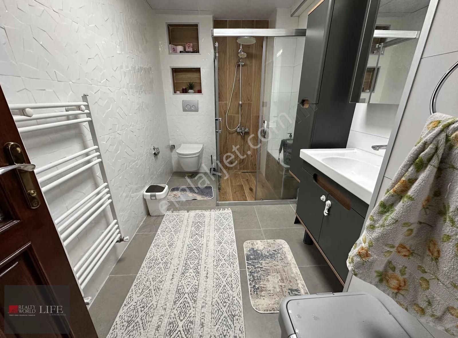 Rw Lıfe // Sümer Mahallesi Sümer Park Bölgesi Ara Kat Lüks 3+1 - Görsel 24