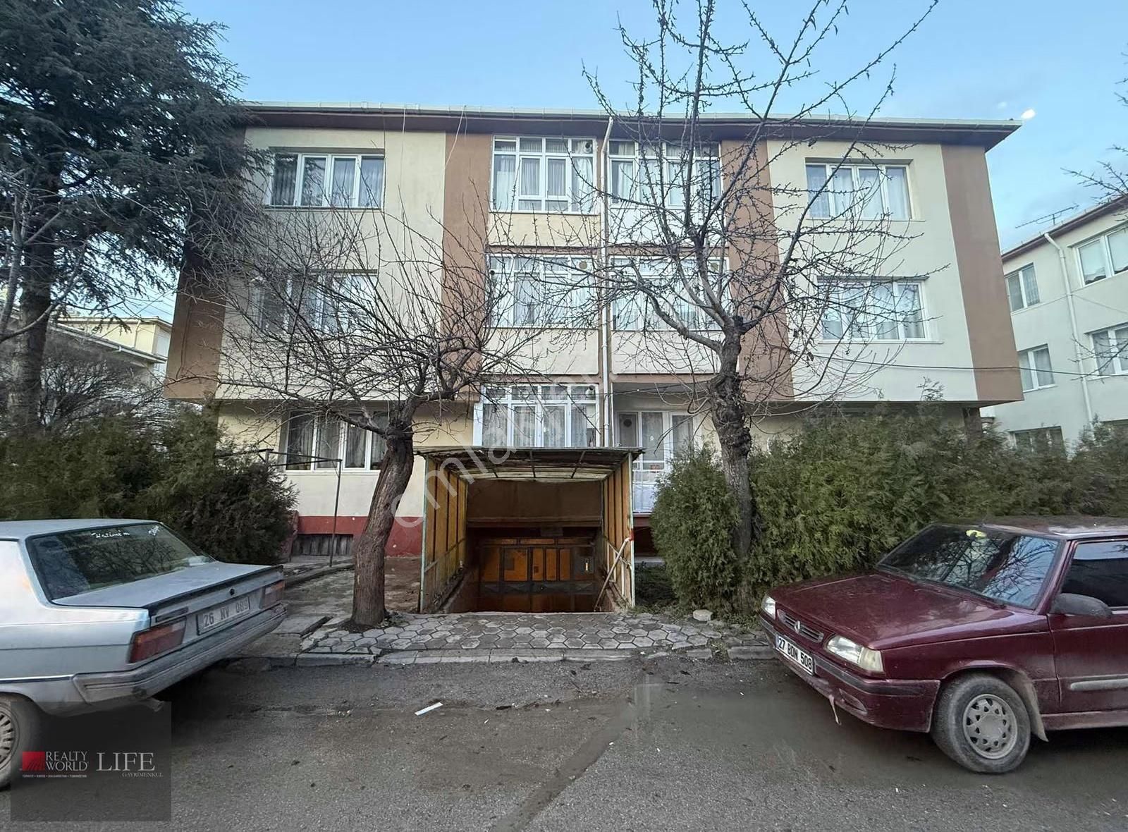 Rw Lıfe // Şirintepe Mh 2+1 100 M2 Bahçeli Satılık Daire