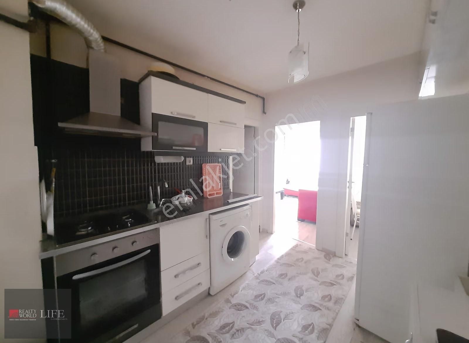 Rw Lıfe // Bahçelievler Mh Şafaklar Sk Kiralık 1+1 Eşyalı Apart - Görsel 15
