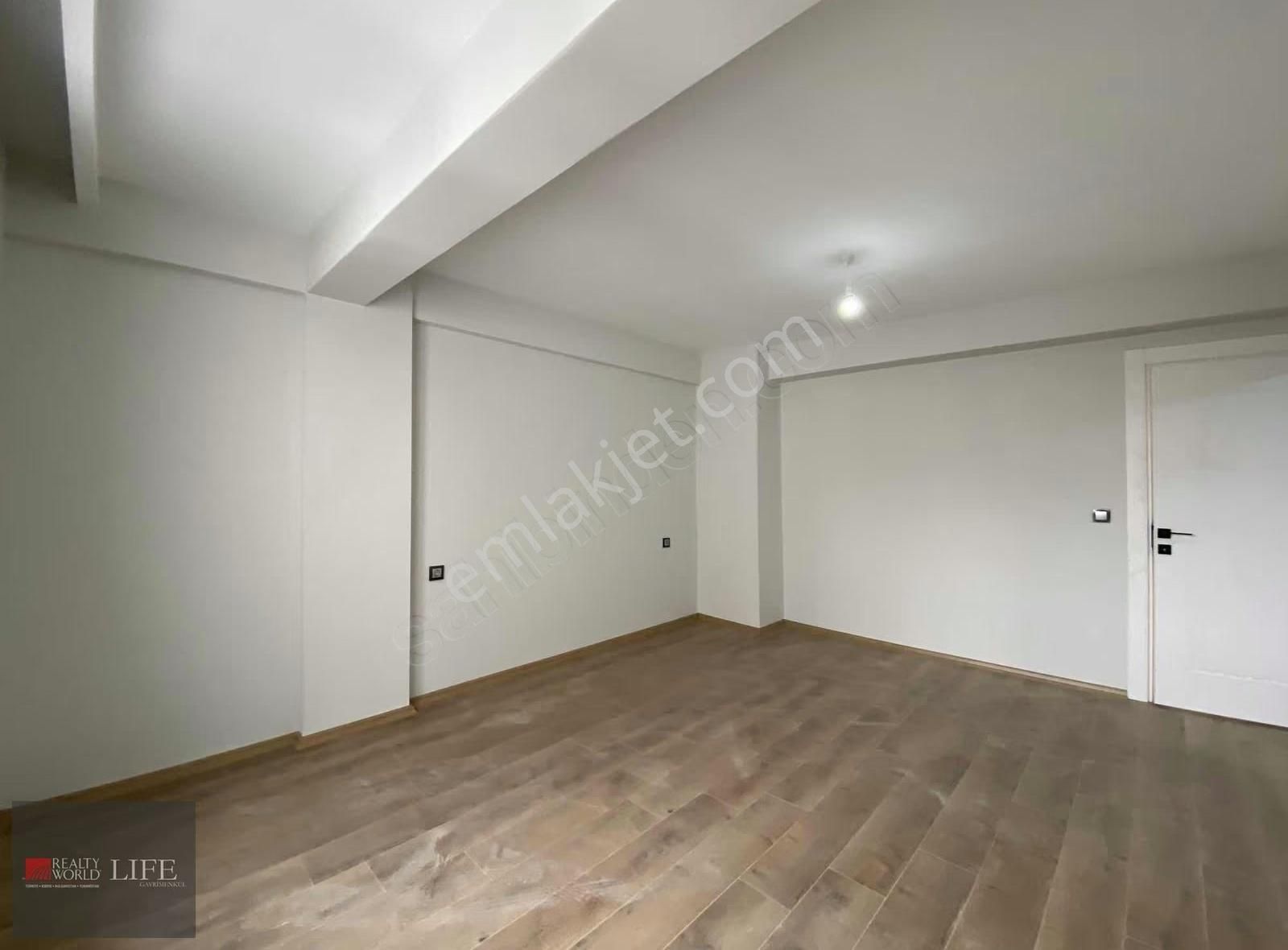 Rw Lıfe // Çamlıca Mh. Özel Garajlı Lüx 5+1 Dubleks Daire - Görsel 29
