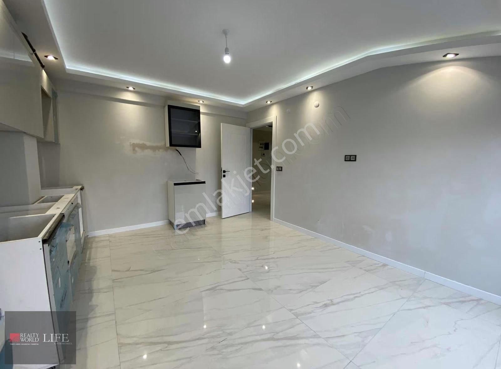 Rw Lıfe // Çamlıca Mh. Özel Garajlı Lüx 5+1 Dubleks Daire - Görsel 6