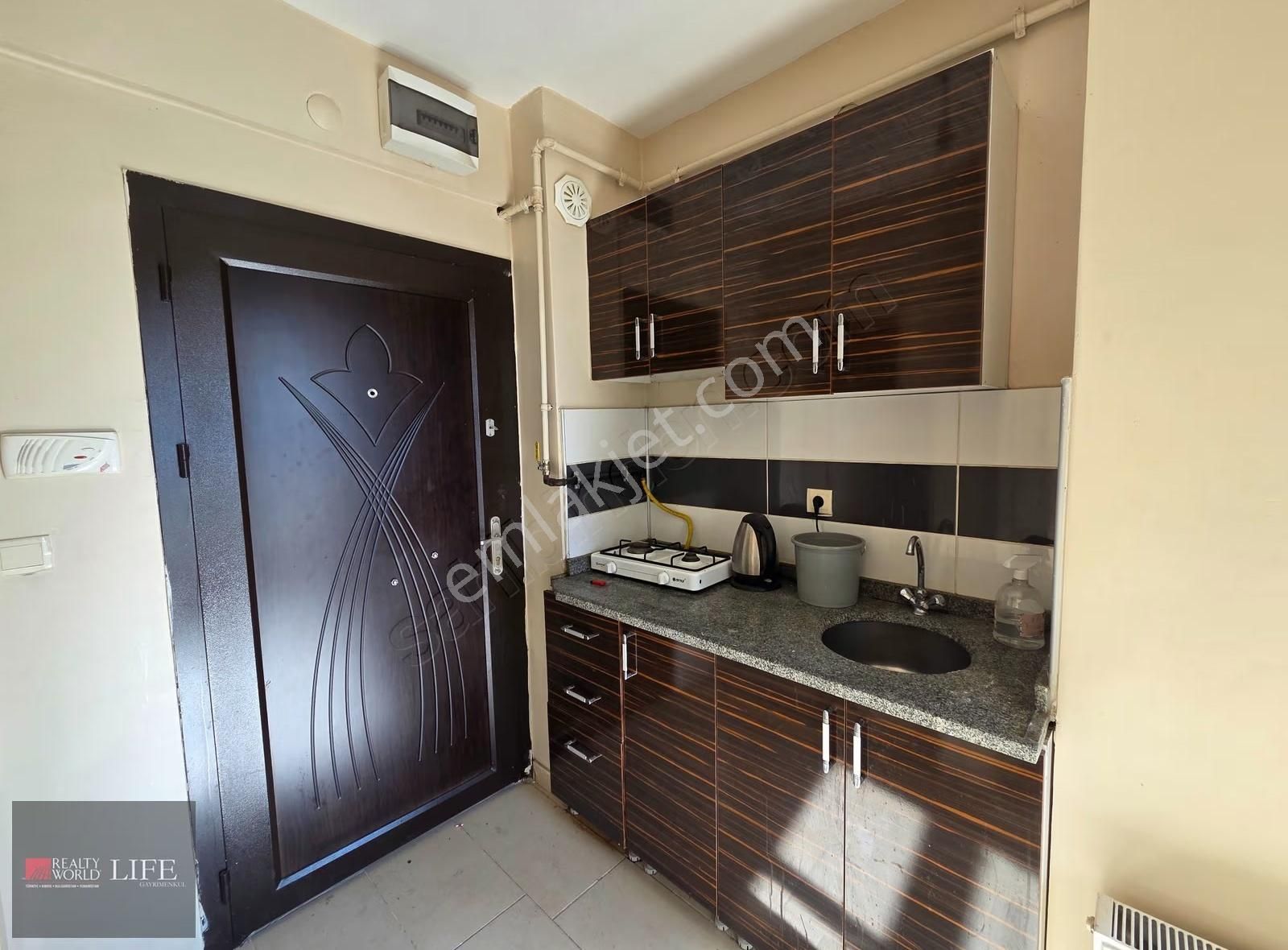 Re Lıfe // Ertuğrulgazi Çevreyolu Karşısı 1+1 Kiralık Daire - Görsel 2