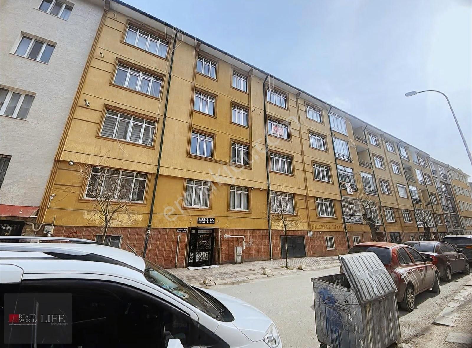 Rw Lıfe// Yenibağlar Mah Ayrı Mutfak Satılık 1+1 Daire - Görsel 16