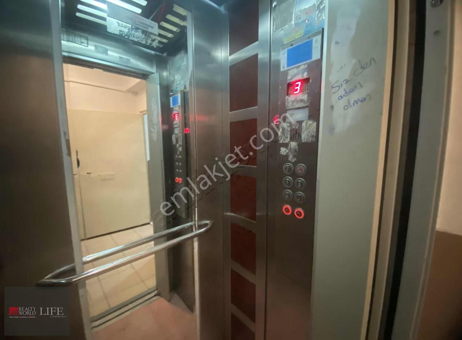 Rw Lıfe// Yenibağlar Mah Ayrı Mutfak Satılık 1+1 Daire - Görsel 15