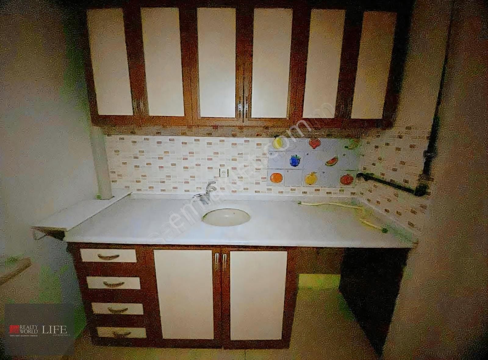 Rw Lıfe// Yenibağlar Mah Ayrı Mutfak Satılık 1+1 Daire - Görsel 22