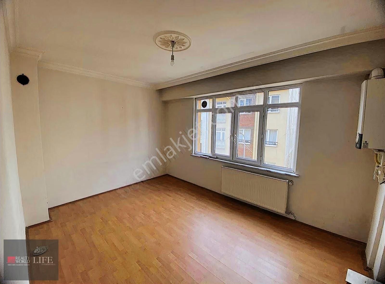 Rw Lıfe// Yenibağlar Mah Ayrı Mutfak Satılık 1+1 Daire - Görsel 6