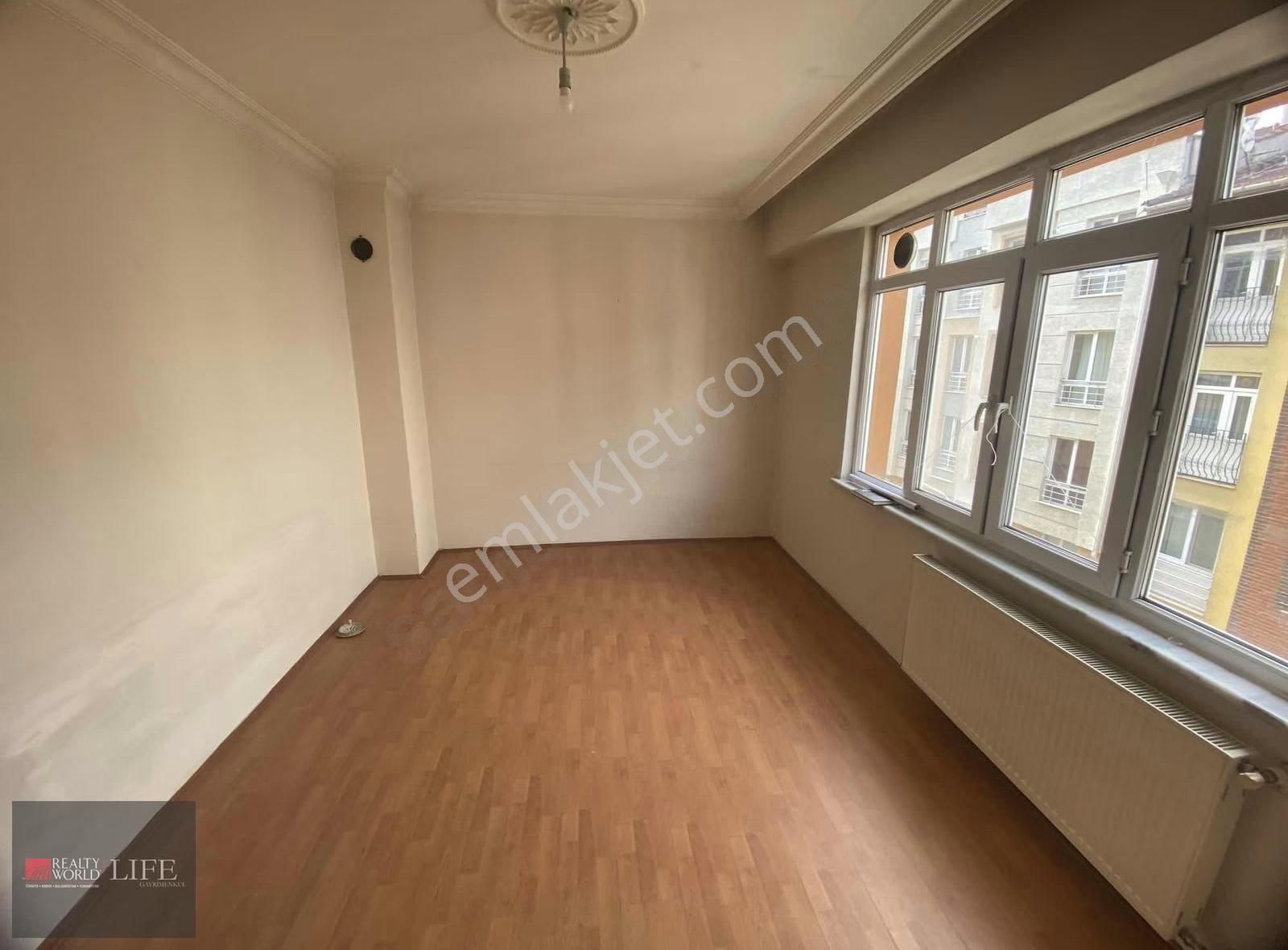 Rw Lıfe// Yenibağlar Mah Ayrı Mutfak Satılık 1+1 Daire - Görsel 27